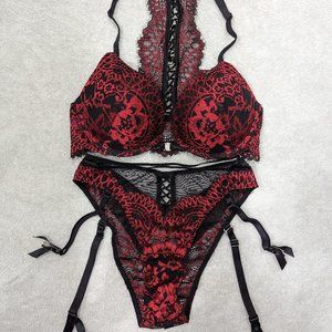 32B La Senza Hello Sugar bra + matching small garter panty